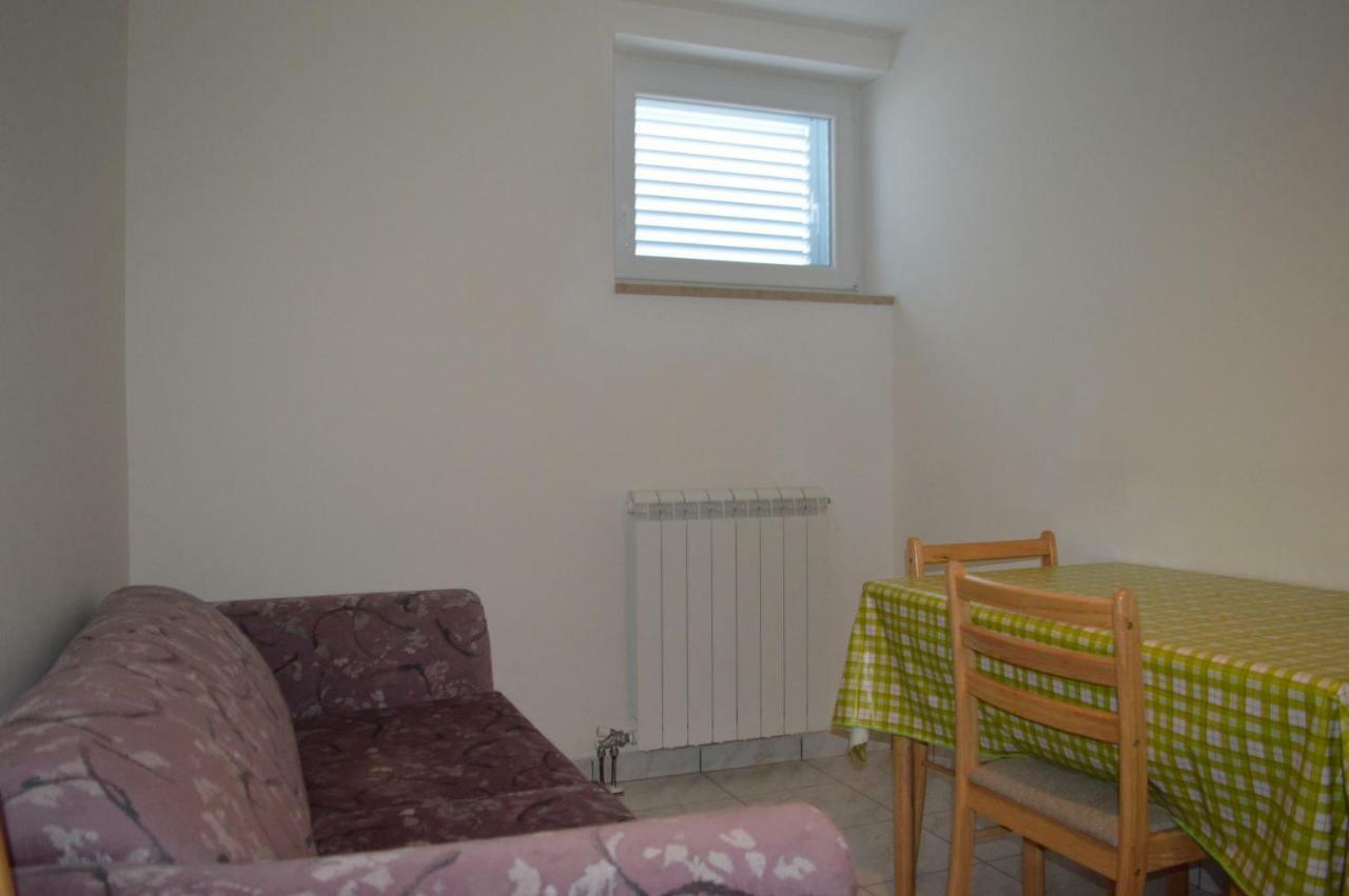 Apartments Charlie クルク エクステリア 写真