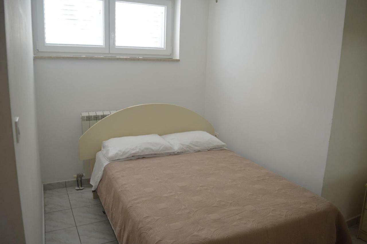 Apartments Charlie クルク エクステリア 写真